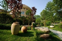 信陽(yáng)市園林實(shí)業(yè)發(fā)展有限責(zé)任公司 打造綠色名片，助力城市生態(tài)建設(shè)